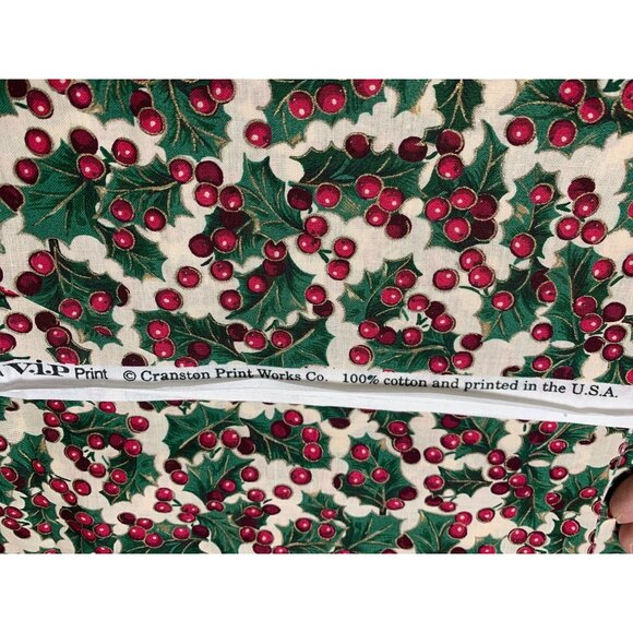 Cranston Print Works Co. VIP Christmas Holly Berries Fabric 19 inches x 44" Cott - Picture 4 of 5